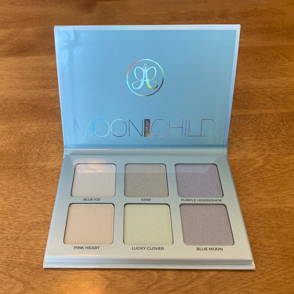 BNIB Anastasia Beverly Hills Moonchild Glow Kit